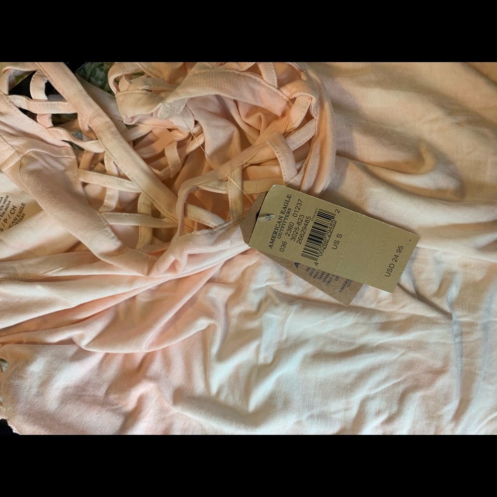 American eagle summer shirt!